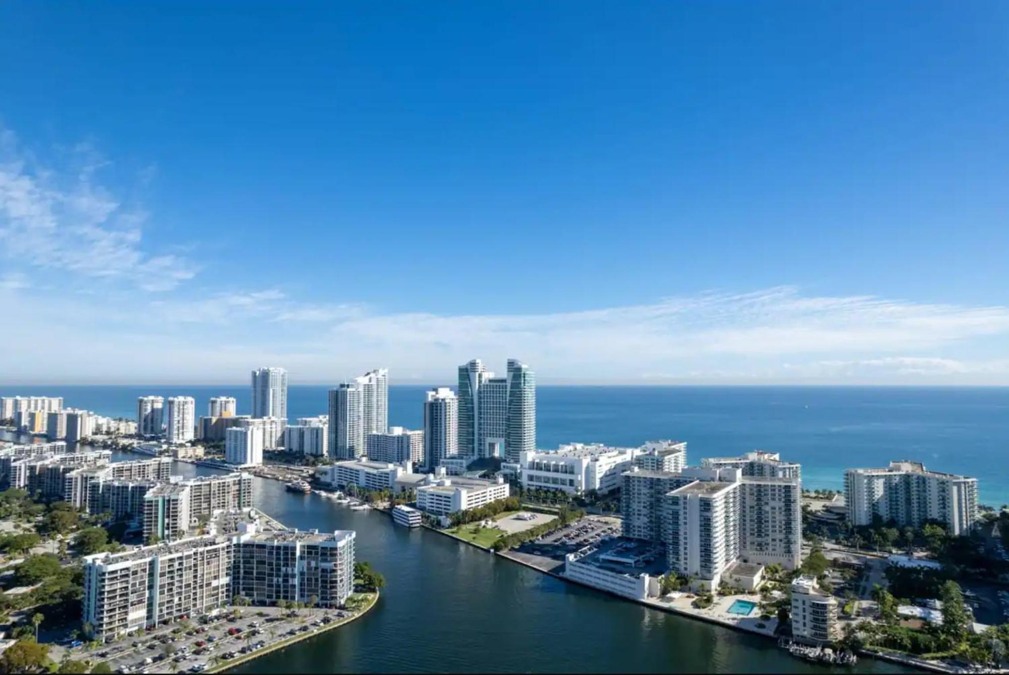 Beachwalk Resort & Condos Hallandale Beach Exteriér fotografie